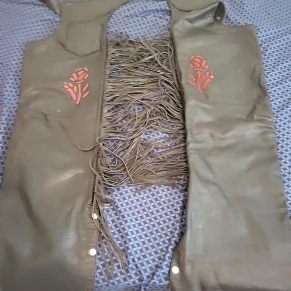 Zoe leather fringe riding chaps - Picture 3 of 3